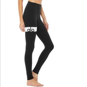 ALO Leggings